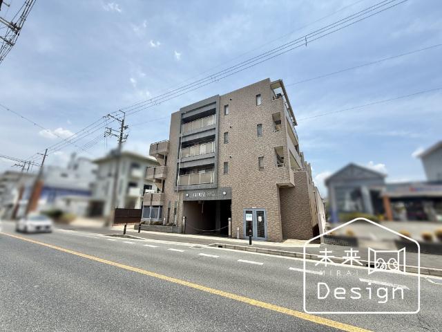グローバル伊勢田 外観