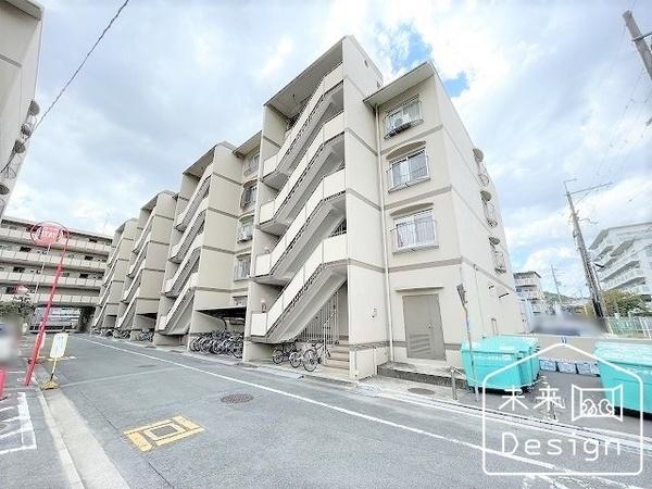 ローズコーポ石清水　西棟 外観