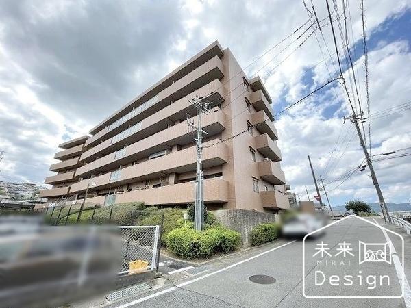 ベルクオーレ橋本 外観