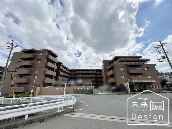 ベルクオーレ橋本 外観