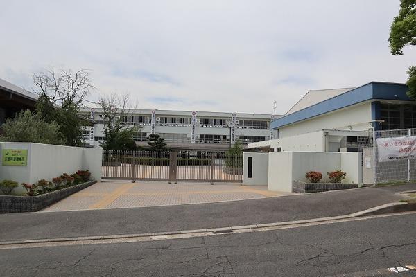 中学校