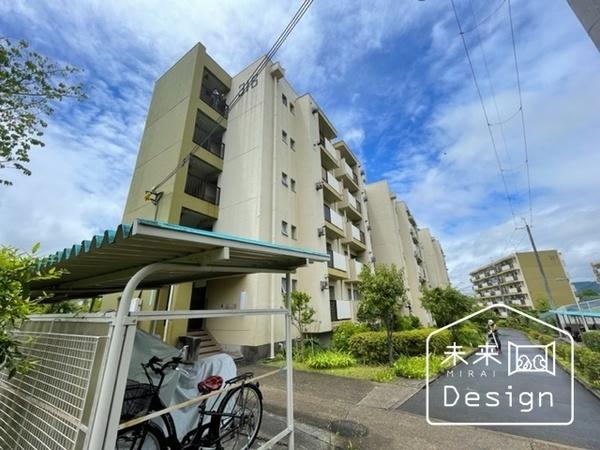 男山第4住宅316号棟　中古マンション 外観
