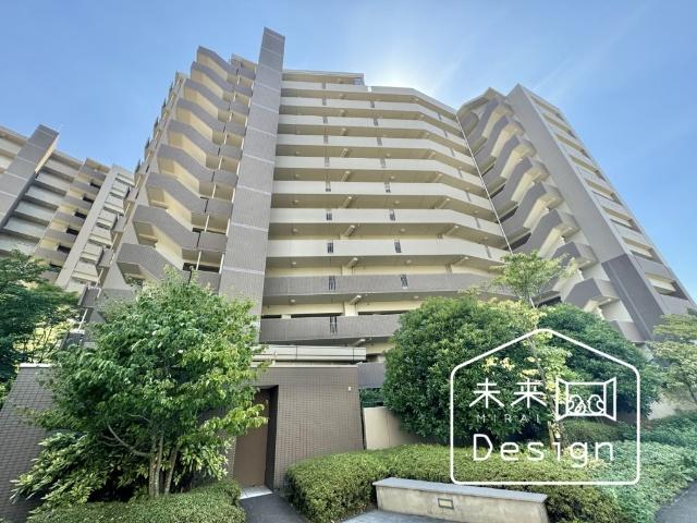 京阪東ローズタウン・ファインガーデンあゆみケ丘A棟 外観