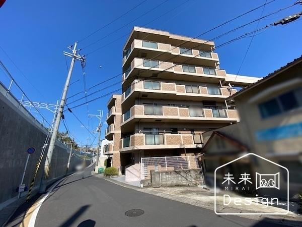 グラン・コート桃山 外観