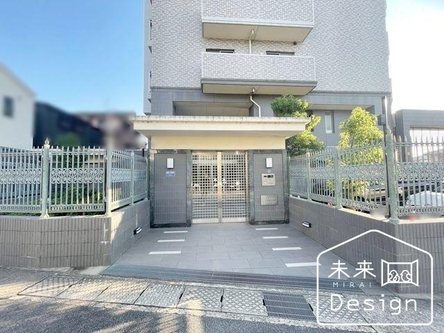 エスリード宇治広野 エントランス