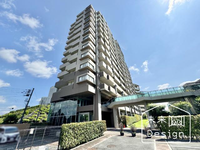 京阪東ローズタウン.・ファインガーデンあゆみケ丘Ｅ棟 外観
