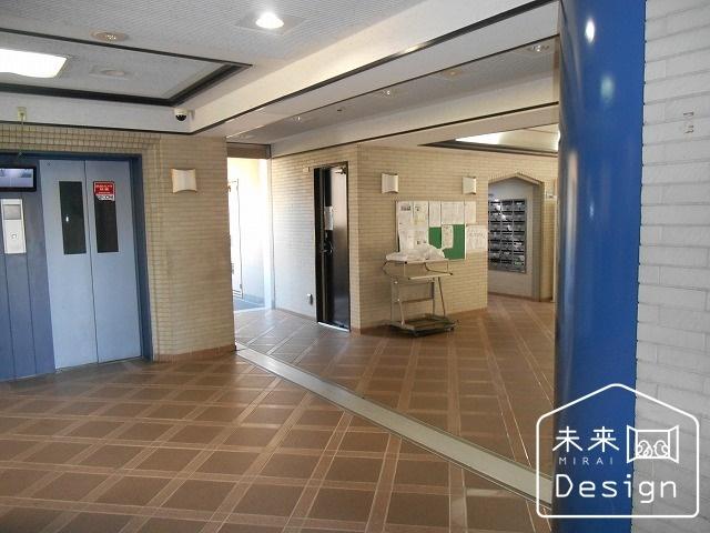 サンロイヤル新田辺アカデミア1号館 エントランス