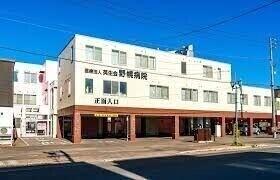 医療法人英生会野幌病院：335m