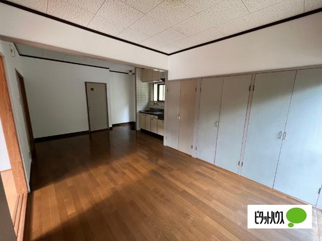 中津留住宅（C） リビング