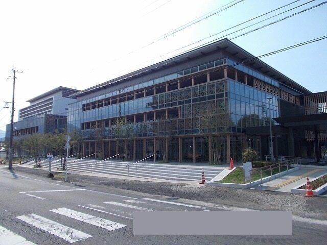 小林市役所：750m