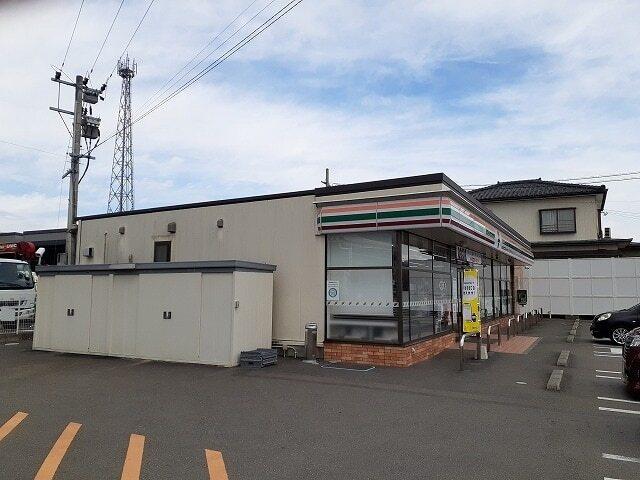 セブンイレブン小林並松添店：800m