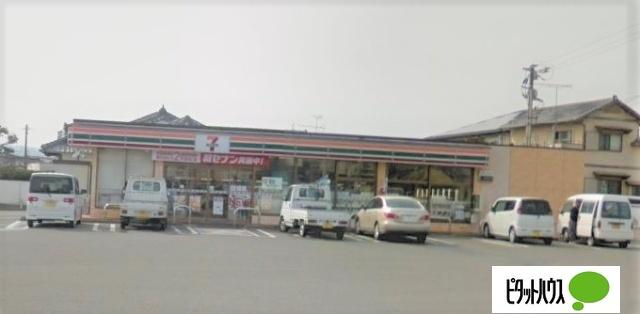セブンイレブン小林真方店：609m