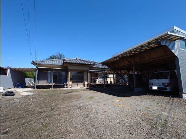 小林市北西方中古戸建 外観