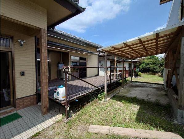 小林市北西方中古戸建 外観