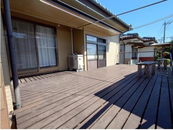 小林市北西方中古戸建 外観