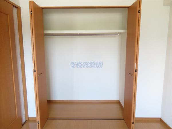 ｱｰﾆｽﾄ新合川（401） 収納