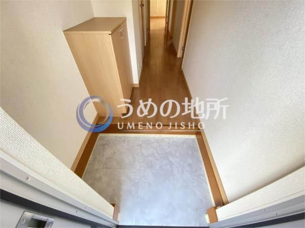 ｸﾞﾗﾝﾄﾞｱﾏﾚｰVI番館（106） 玄関