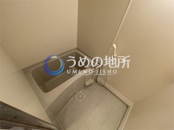 ｾｿﾞﾝ ﾓﾝﾙﾎﾟ（102） バス／シャワー