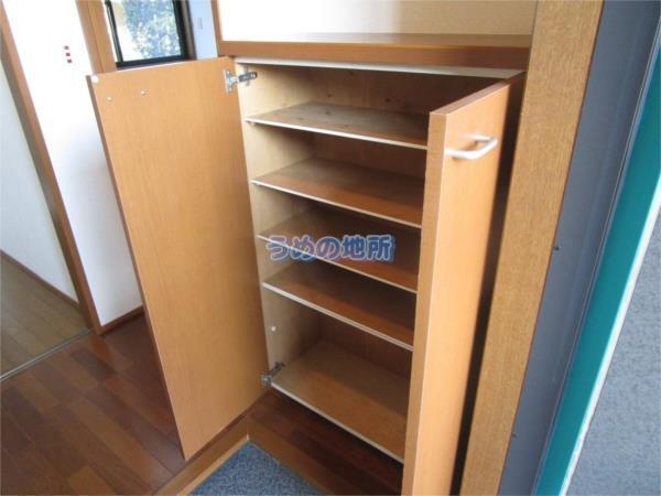 ﾊｲﾑ東山I（102） 収納
