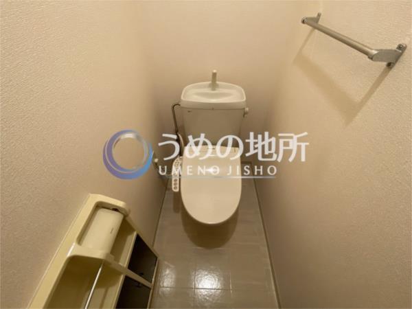 ﾆｭ-ﾗｲﾌつぶくA棟（1期）（303） トイレ