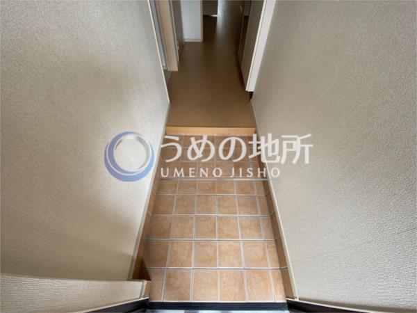 ｻﾝ　ﾕﾀｶ（102） 玄関