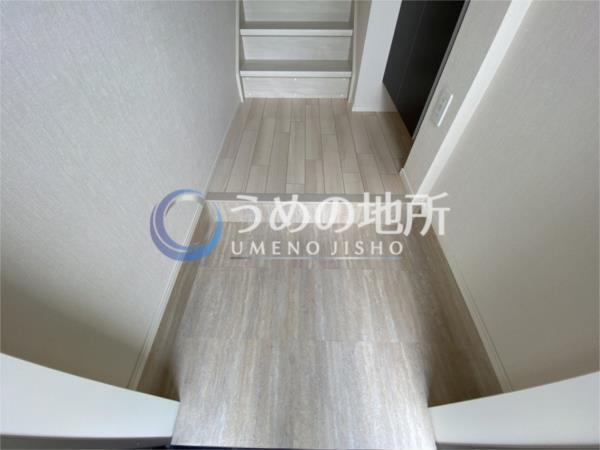 Light snow（207） 玄関