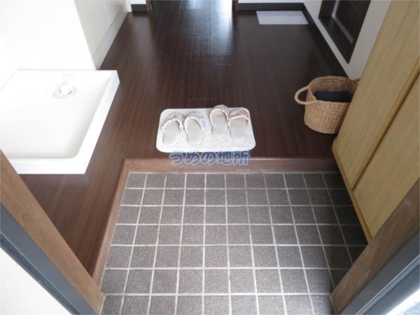 ｾﾚｸﾄﾊｲﾂ（208） 玄関