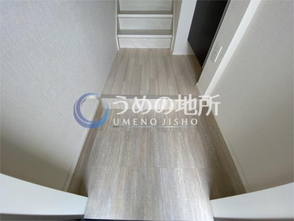 Light snow（202） 玄関