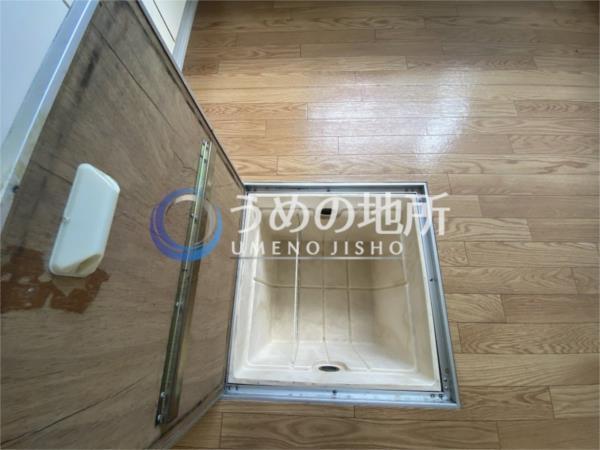 上津ｺｰﾎﾟB棟（101） 収納