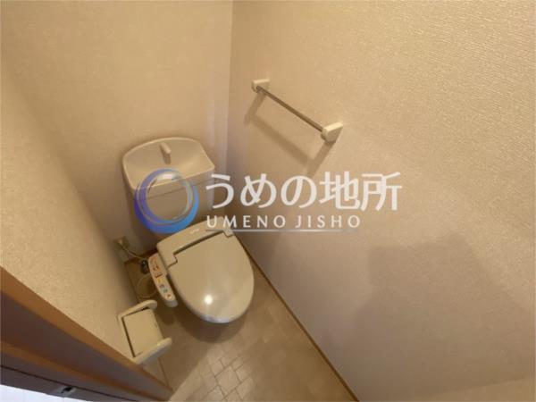 ﾘﾋﾞﾝｸﾞﾀｳﾝ江戸屋敷E棟（113） トイレ