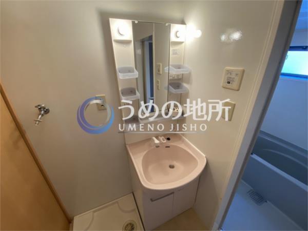 ﾘﾋﾞﾝｸﾞﾀｳﾝ江戸屋敷E棟（113） 部屋画像