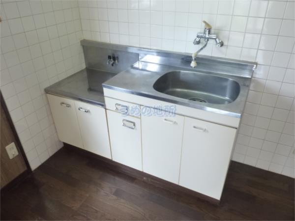 ﾜﾝﾊﾞｲﾜﾝ（110） キッチン