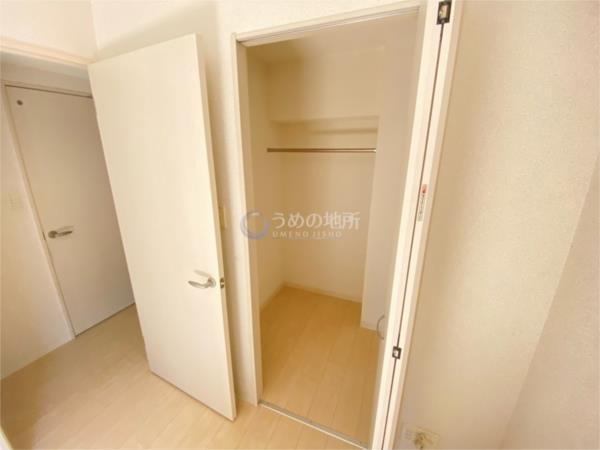 ｿﾚｲﾕ中央（105） 収納