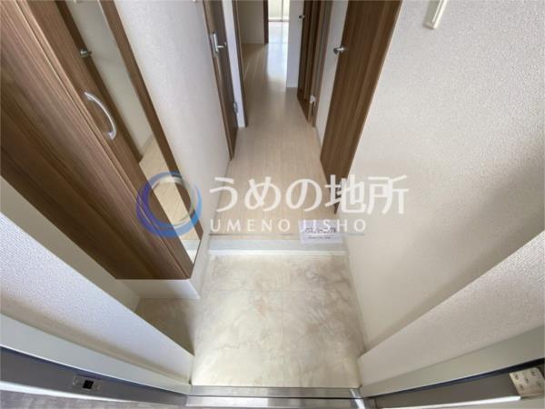 ﾑｰﾝﾘﾊﾞｰ久留米東町（1003） 玄関