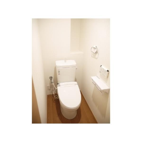 ﾌﾟﾛｽﾍﾟｰﾙS6（202） トイレ