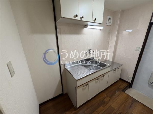 ﾚｼﾞﾃﾞﾝｽ中村B（220） キッチン