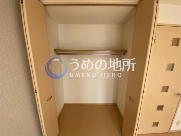 ﾌﾟﾚｼｬｽｺｰﾄ（101） 収納