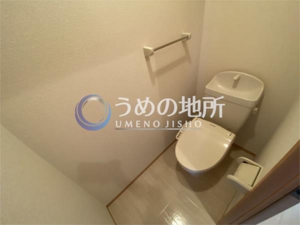 ﾘﾋﾞﾝｸﾞﾀｳﾝ江戸屋敷D棟（112） トイレ