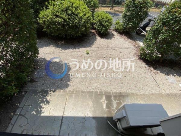 ﾆｭｰﾗｲﾌつぶくB棟（1期）（102） 庭