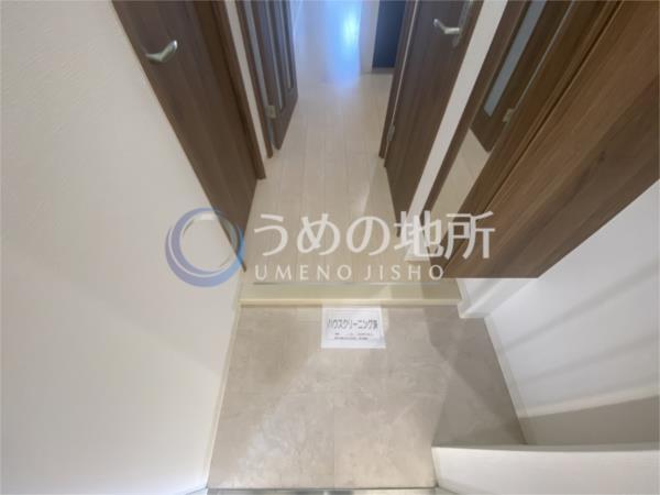 ﾗﾌﾚｼｰｻ医大通り（302） 玄関