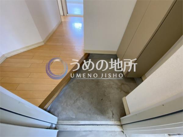 ｺｰﾎﾟﾘﾍﾞｰﾙ（103） 玄関