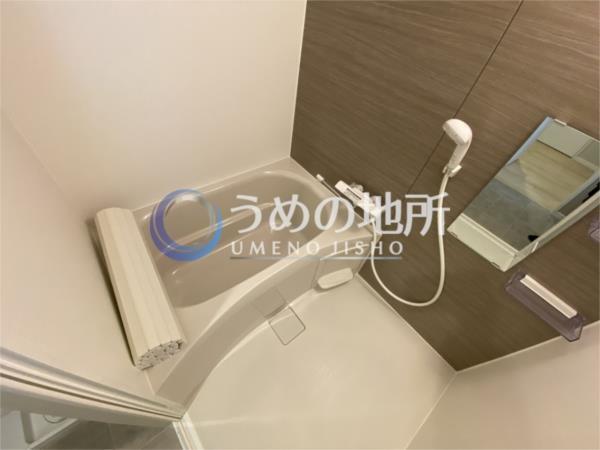 GlanZ六ツ門（101） バス／シャワー