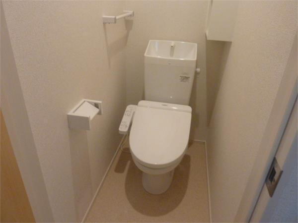 ﾍﾞﾙ ﾘｱﾝ ｾｶﾝﾄﾞB（104） トイレ