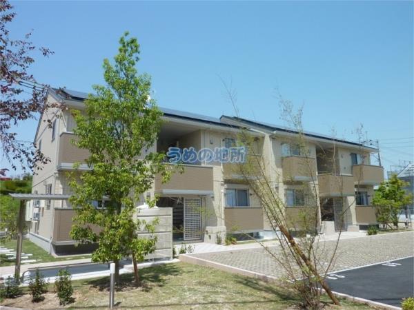 ﾗﾝﾌﾟﾛﾝ（105） 外観