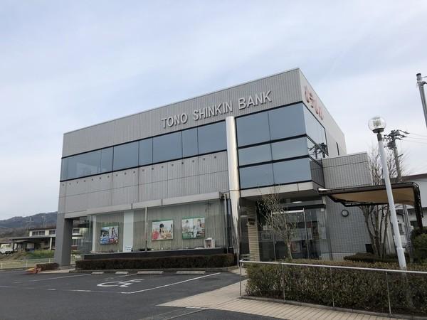 東濃信用金庫妻木支店：273m