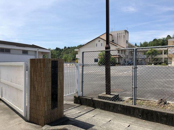 多治見市立南姫中学校：2258m