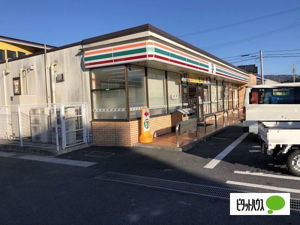 セブンイレブン瑞浪インター店：383m