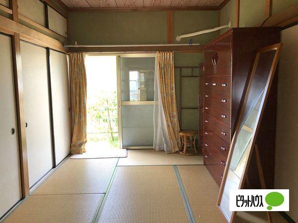 瑞浪市陶町水上一戸建 リビング