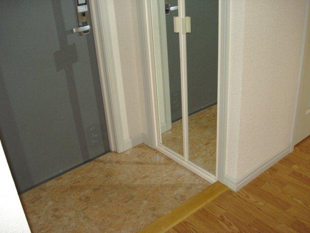 パルティール 玄関