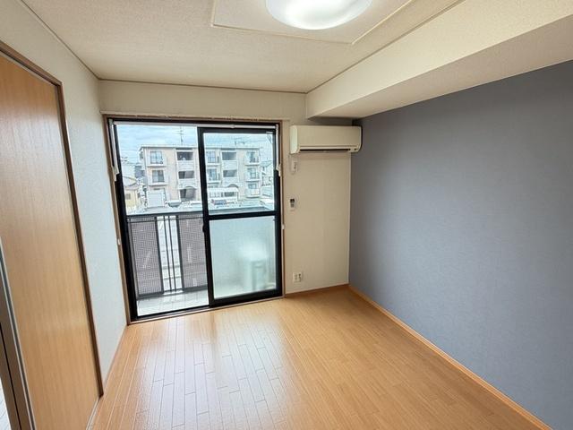 ドシル（201） 部屋画像